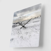 Horloge Carrée Pale foamy ocean seascape, Iceland (Angle)