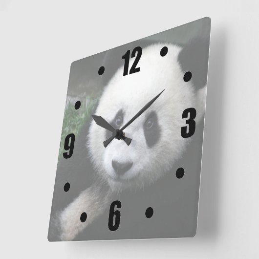 Horloge Carrée Panda souriant (Angle)