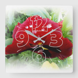 Horloge Carrée Pansement rouge vif