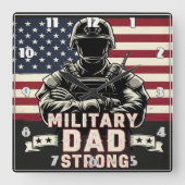 Horloge Carrée Papa militaire : Fort, drapeau, héroïque (Recto)