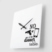 Horloge Carrée Pas de téléphone à la table du dîner Prêt à custom (Angle)