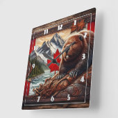 Horloge Carrée Paysage canadien avec castor et feuille d'érable (Angle)