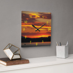 Horloge Carrée Paysage Dramatique Orange Sunset