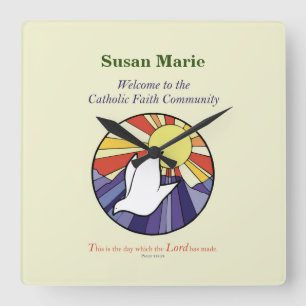 Horloge Carrée Personnaliser le nom, RCIA Dove Circle sur Jaune