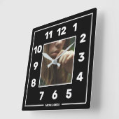 Horloge Carrée Personnalized Black Photo Square Wall Clock (Angle)