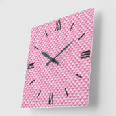 Horloge Carrée Pétale rose, look émail, grille cloutée (Angle)