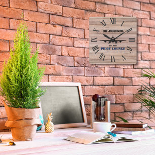 Horloge Carrée Pilote Lounge Avion Cool d'aviation Personnalisé