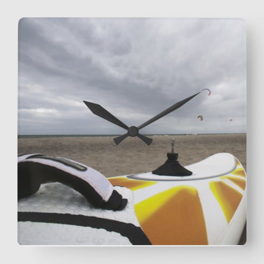 Horloge Carrée planche (Recto)