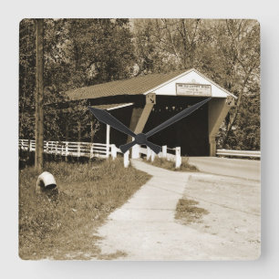 Horloge Carrée Pont couvert