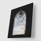 Horloge Carrée Portrait rustique de boîte aux lettres (Angle)