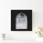 Horloge Carrée Portrait rustique de boîte aux lettres (Maison)
