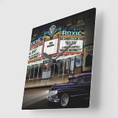 Horloge Carrée Présentation de l'image de Roxie (Angle)