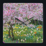 Horloge Carrée Printemps dans le jardin de Claude Monet<br><div class="desc">Galerie Jaynes / DanitaDelimont.com | Europe,  France | France,  Giverny. Printemps dans le jardin de Claude Monet.</div>