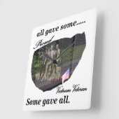 Horloge Carrée Proud Vietnam vétéran Clock (Angle)