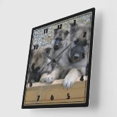 Horloge Carrée Puppies de Norvège (Angle)