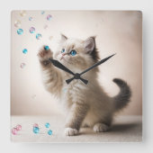 Horloge Carrée Ragdoll Kitten Jouer Avec Des Bulles De Savon (Recto)