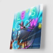 Horloge Carrée Rave On avec ce Neon Psychédélique look Fleur (Angle)