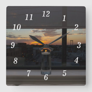 Horloge Carrée Regardez L'Horloge Du Mur Du Coucher De Soleil