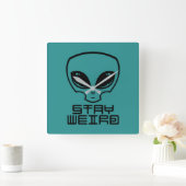 Horloge Carrée Reste Bizarre Tête d'Alien (Maison)