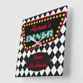 Horloge Carrée Rétro Personalized Diner Kitchen Clock (Angle)