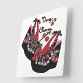 Horloge Carrée Rockabilly Very Cherry Shoes (Angle)