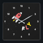Horloge Carrée Rocket - Rouge & Jaune Pop Art Abstrait. FLY!<br><div class="desc">Rétro,  pop,  création colorée d'une Rocket,  horloge Carré. Thème spécial de couleur rouge,  jaune et blanc,  avec un style d'art simple mais élégant. art numérique original de Raphael Studio - "Rocket". Style pop rétro,  design unique.</div>