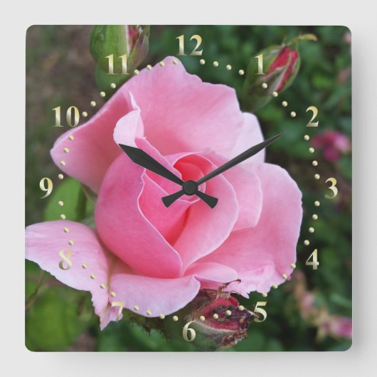 Horloge Carrée rose (Recto)