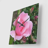Horloge Carrée rose (Angle)