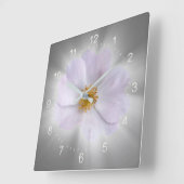 Horloge Carrée rose et gris (Angle)