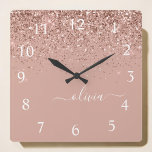 Horloge Carrée Rose Gold Blush Pink Parties scintillant Script Mo<br><div class="desc">Rose Gold - Blush Pink Sparkle Parties scintillant Script Monogramme Nom Horloge. Cela rend le cadeau parfait pour 16 ans,  mariage,  douche nuptiale,  anniversaire,  baby shower ou bachelorette pour quelqu'un qui aime le luxe glam et les styles chic.</div>