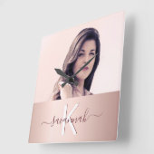 Horloge Carrée Rose or blush nom monogramme photo glamour (Angle)