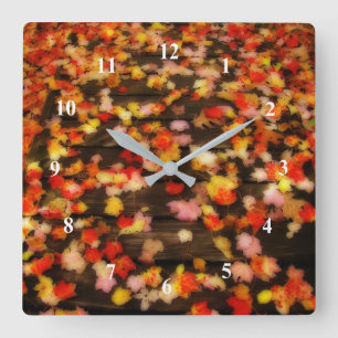 Horloge Carrée Rouge clair Jaune d'automne Maple Feuilles