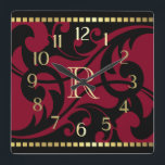 Horloge Carrée Rouge Flourissant Design Gold Bordure avec Monogra<br><div class="desc">Red Flourish Design Gold Bordure avec Monogram Designs par Umua. Imprimé et expédié par Zazzle ou ses partenaires.</div>