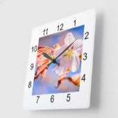 Horloge Carrée Rouge Sakura bleu ciel (Angle)