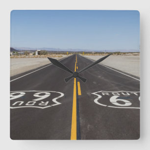 Horloge Carrée Route 66, Amboy (Californie, USA)