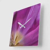 Horloge Carrée Running on Tulip Time, Square Acrylic Wall Clock (Angle)