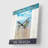 Horloge Carrée Rustic Blue White Beach Wood Photo Frame (Angle)