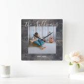 Horloge Carrée Rustic Custom Your Photo Wooden Script Wall Clock (Maison)