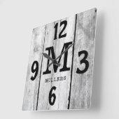 Horloge Carrée Rustic Grey Nom de famille Monogram Ferme (Angle)