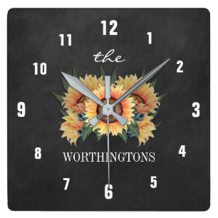 Horloge Carrée Rustic Sunflower Country Chalkboard Nom de famille