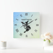 Horloge Carrée Sagittarius Zodiac symbole Blue Green Numerals (Maison)