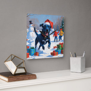 Horloge Carrée Scène festive de Noël avec un Blue Heeler dans la