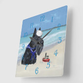 Horloge Carrée Scottie à la plage (Angle)