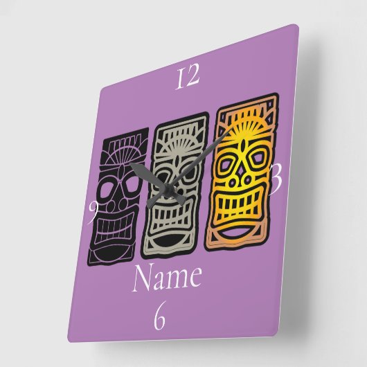 Horloge Carrée Sculptures Triple Tiki Thunder_Cove (Angle)