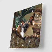 Horloge Carrée Seal Point Siamese Chat sur Comfy Coussin (Angle)