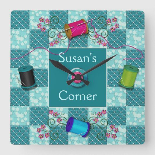 HORLOGE CARRÉE SEWING CLOCK (Recto)