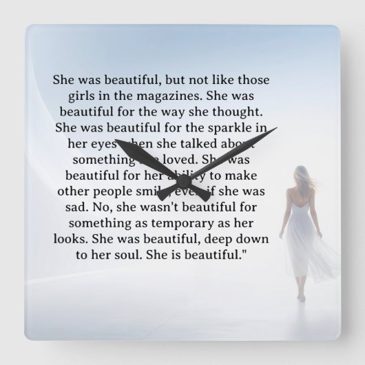 Horloge Carrée She was beautiful   quote (Recto)