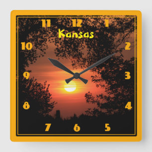 Horloge Carrée Silhouette du coucher de soleil du Kansas