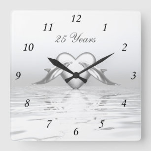 Horloge Carrée Silver Anniversary Dolphins et Heart