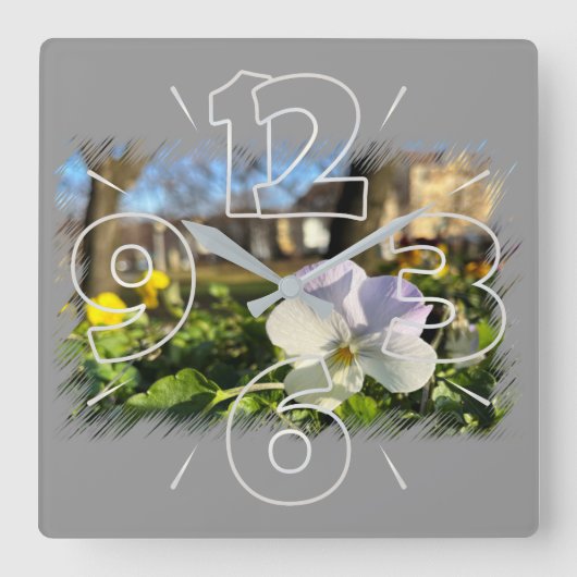 Horloge Carrée Silver white pansy (Recto)